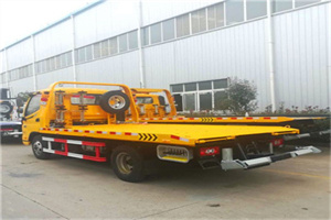 金台附近拖车救援搭电